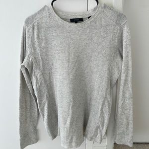 Vince Men’s thermal crewneck pullover, size S, heathered grey.